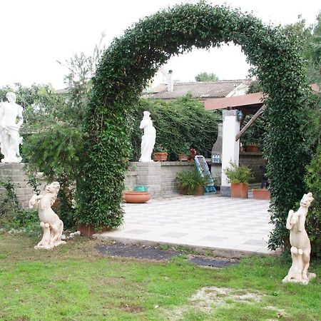 B&B La Toscana Марта Екстер'єр фото